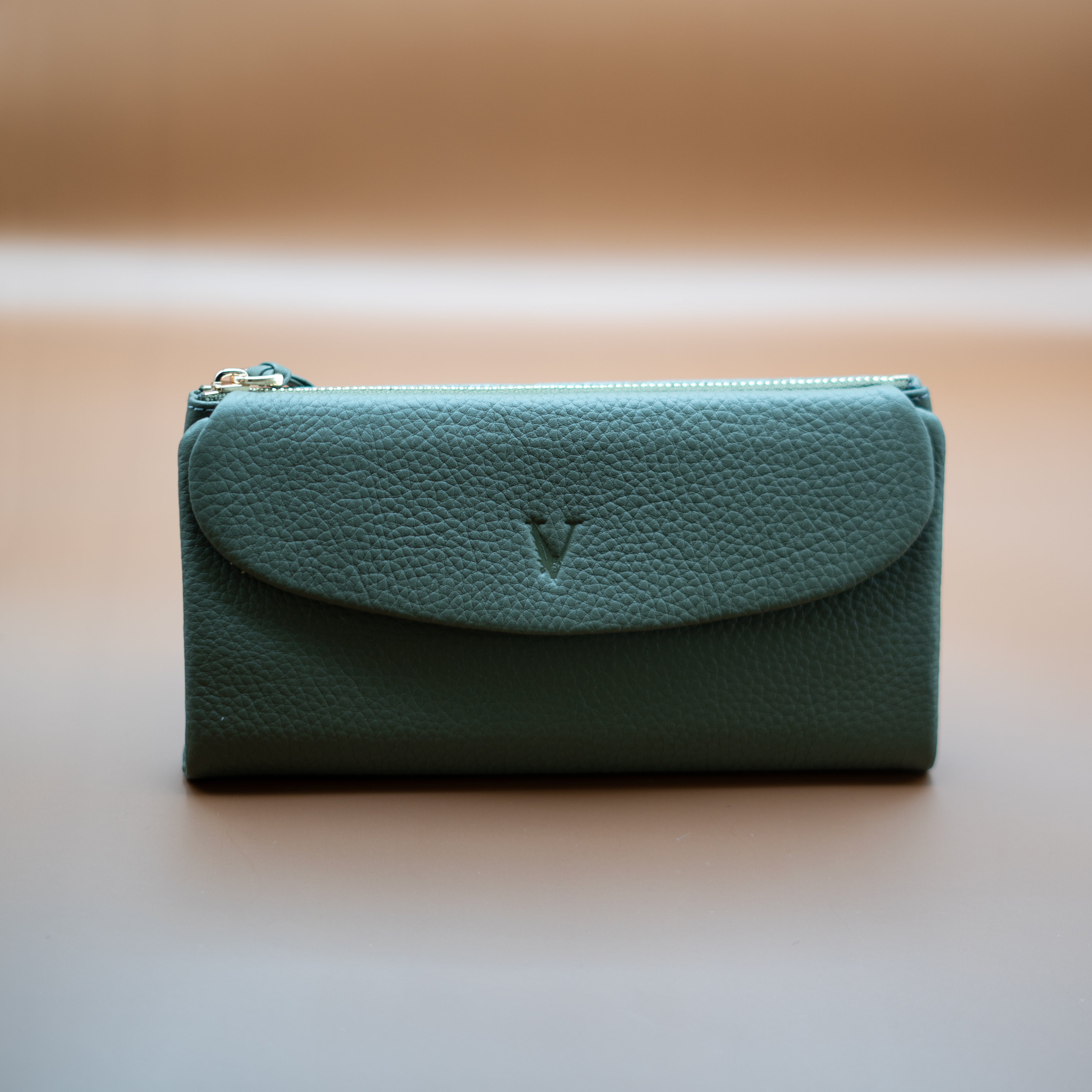 Lumière Clutch