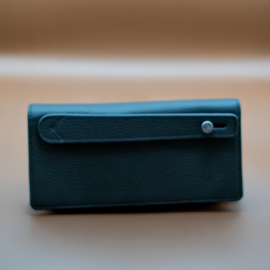 Élise Clutch