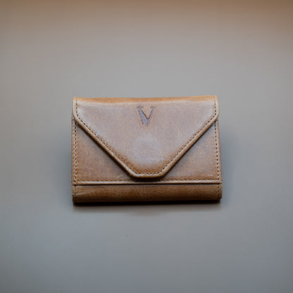 L'Essentiel Wallet